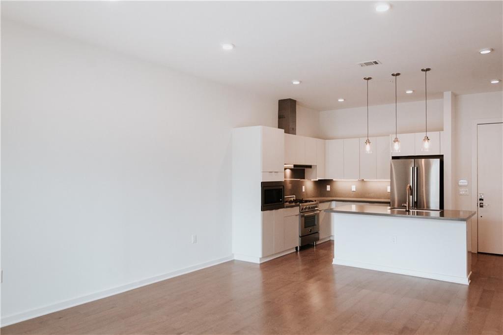 207 W Johanna ST # 101