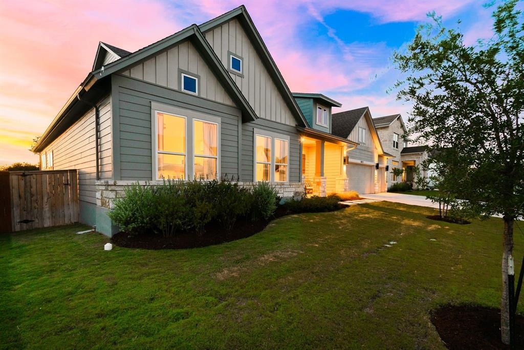 1873 Headwaters BLVD