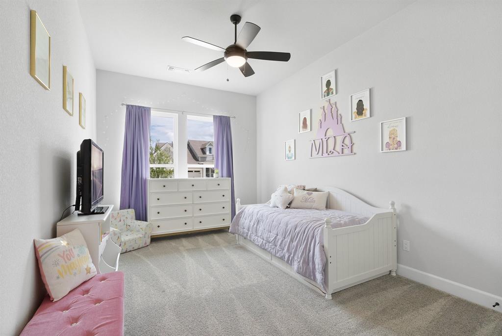 1873 Headwaters BLVD