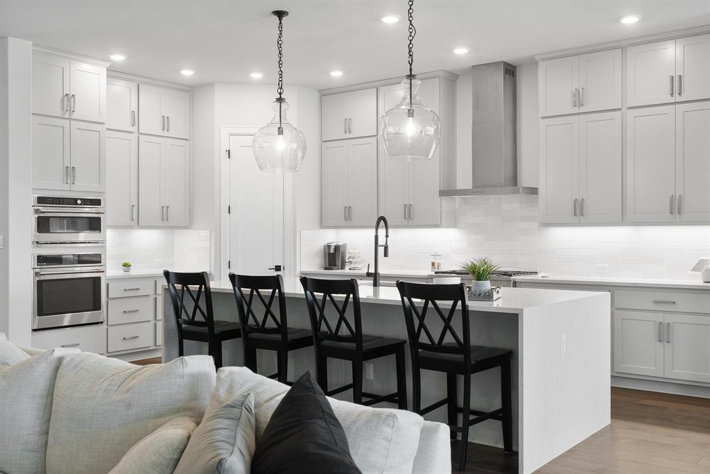 1873 Headwaters BLVD