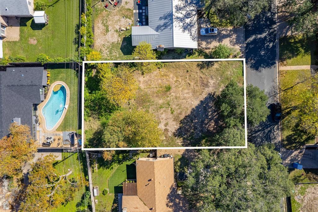 3300 Yellowpine TER