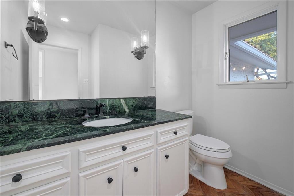 3602 Mount Bonnell RD