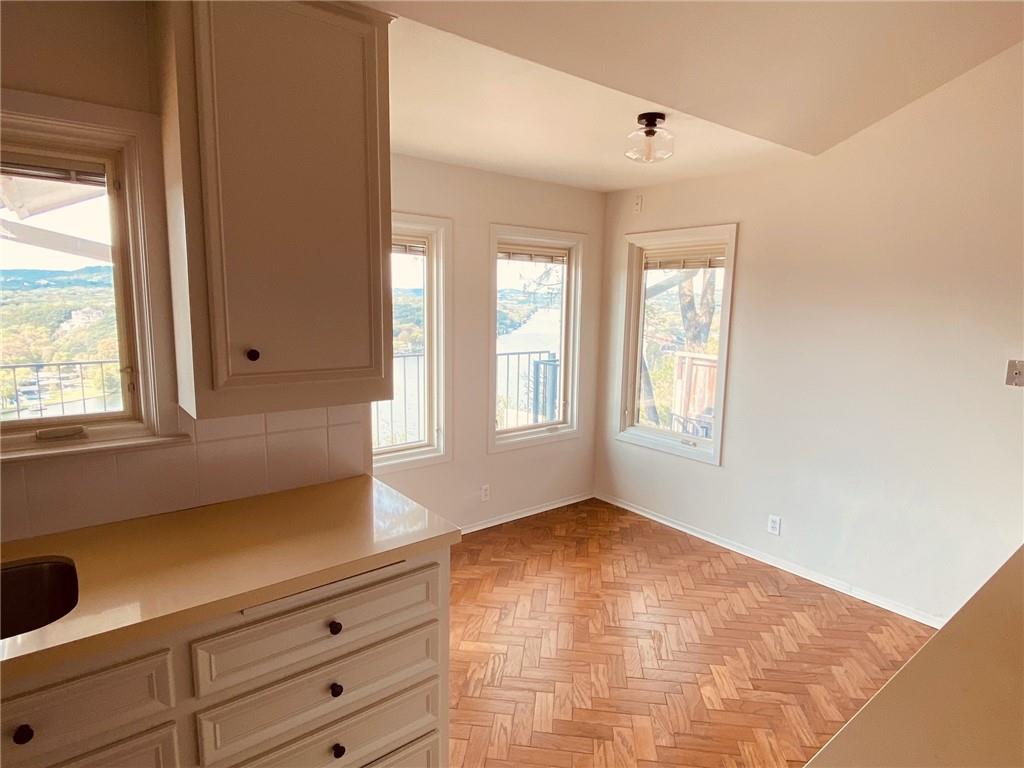 3602 Mount Bonnell RD