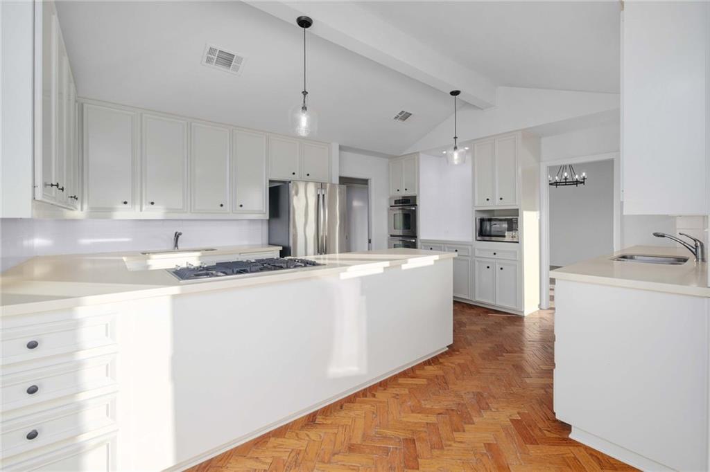 3602 Mount Bonnell RD