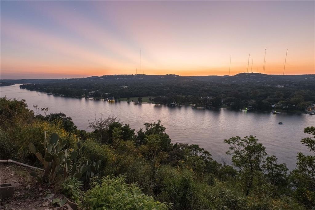 3602 Mount Bonnell RD