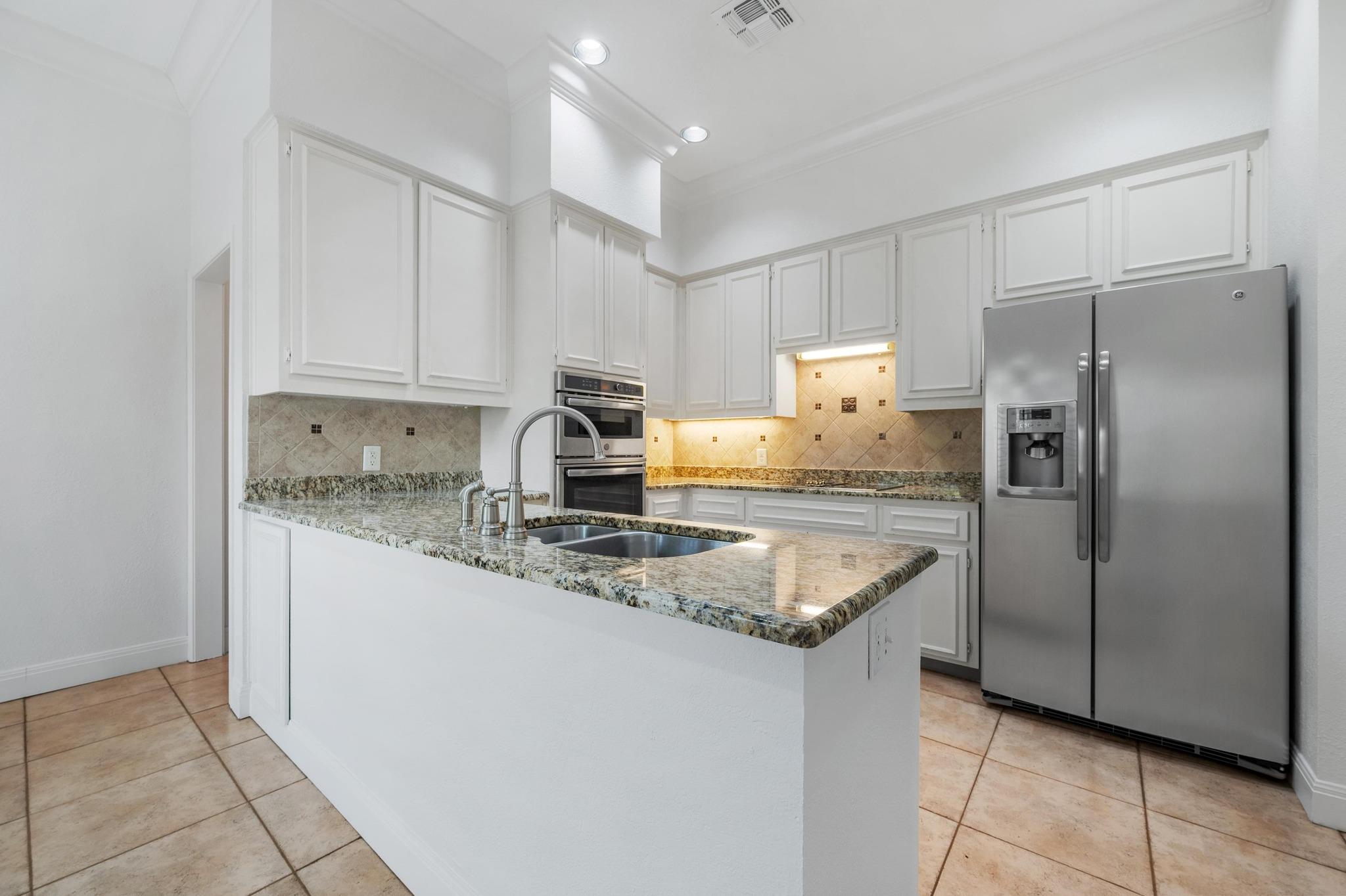 4231 Westlake DR # C2