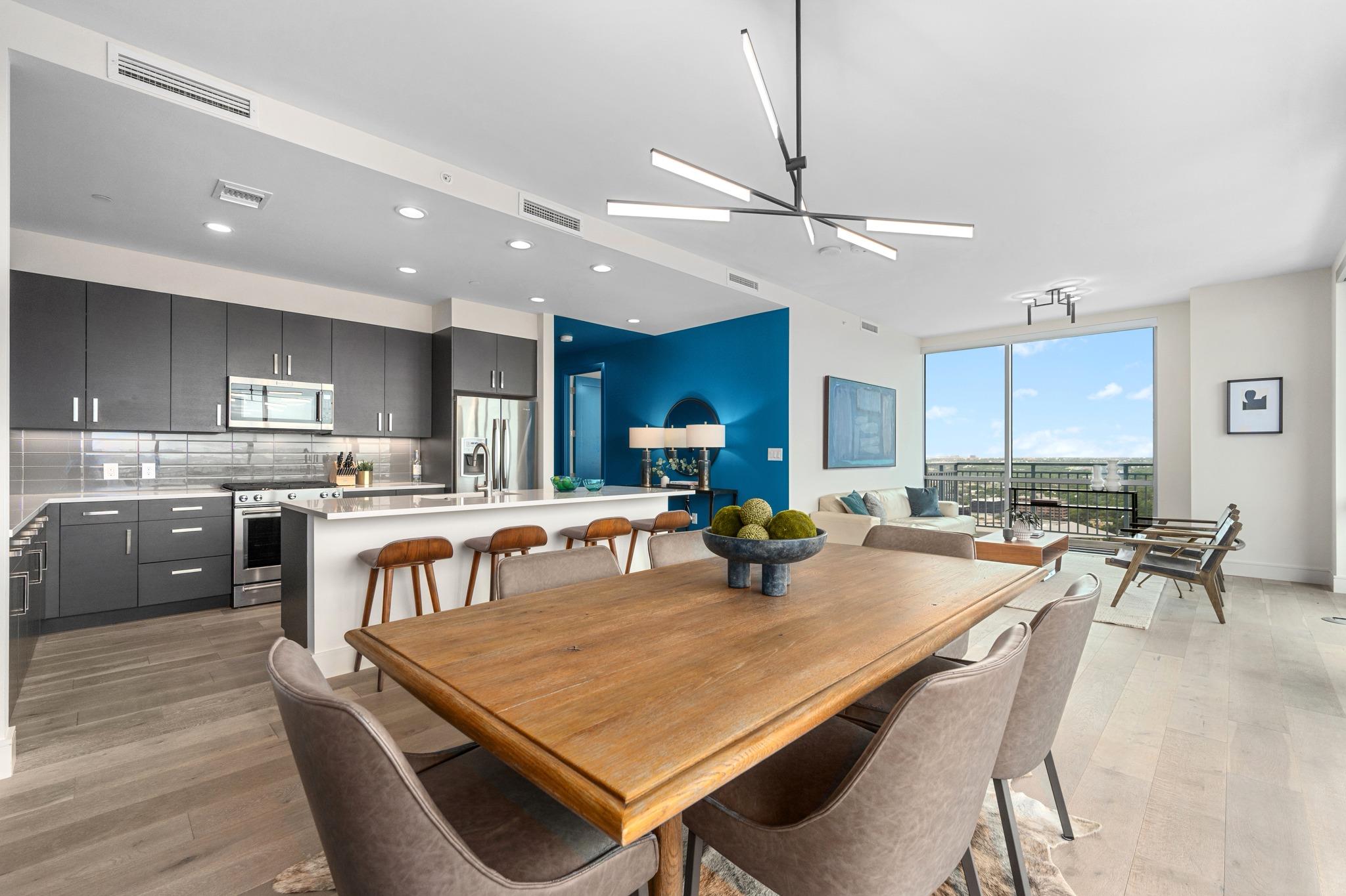 222 West Ave # 2802