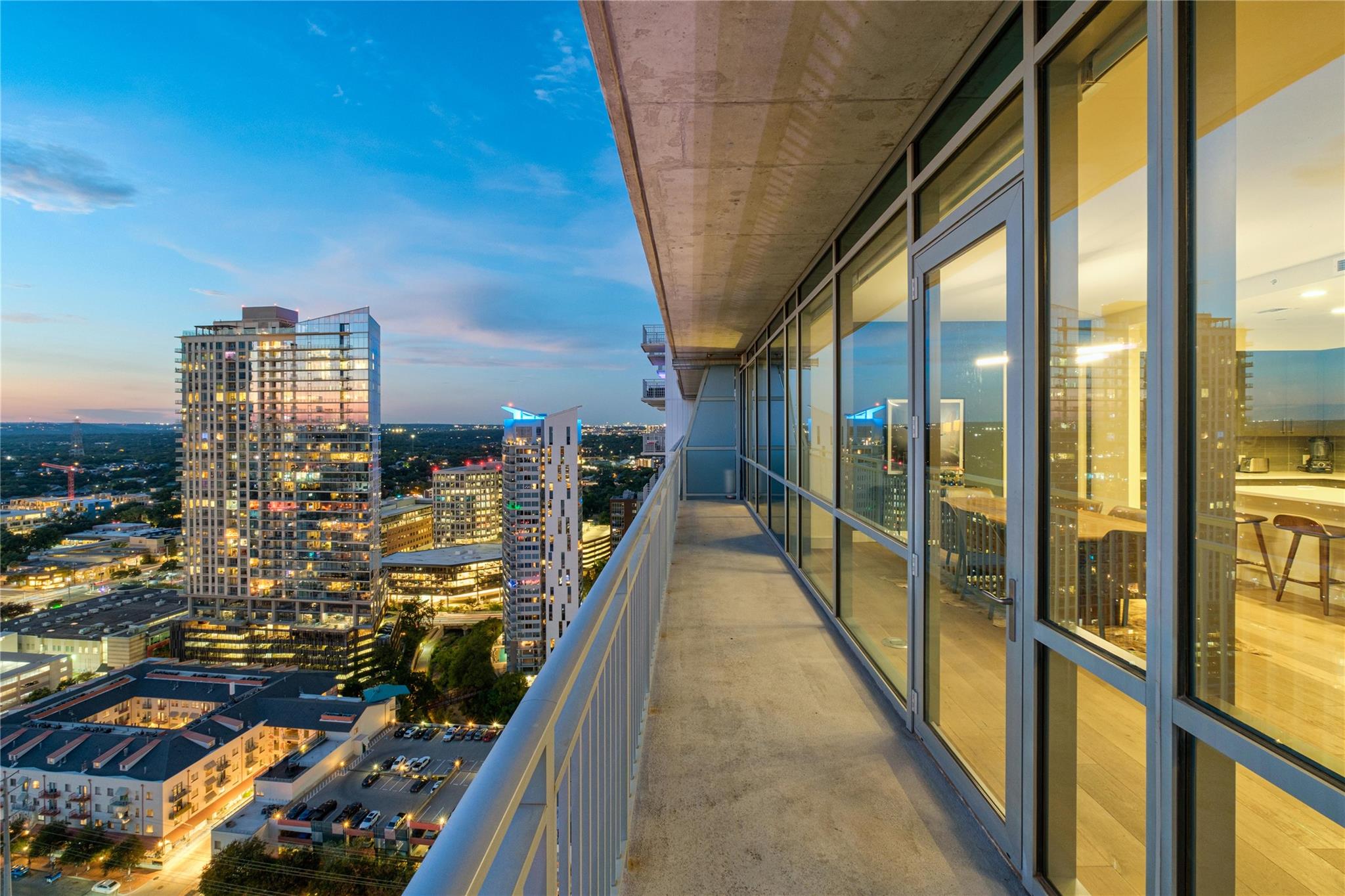 222 West Ave # 2802