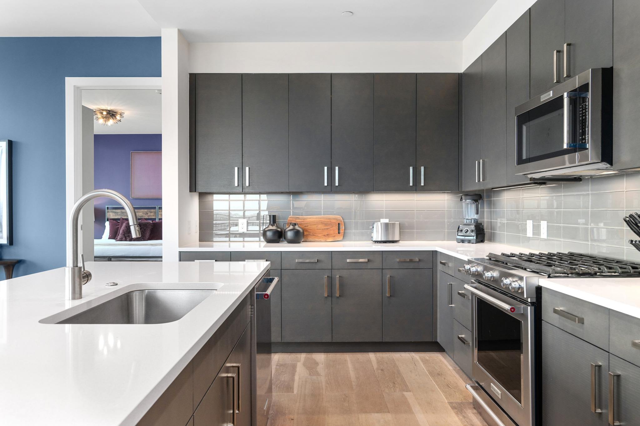 222 West Ave # 2802