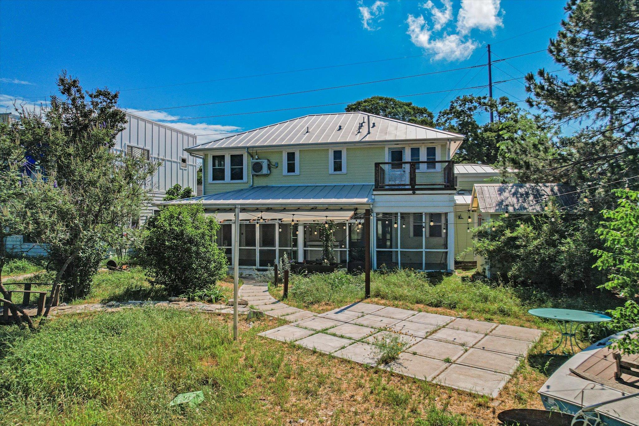 1150 San Bernard ST # 1