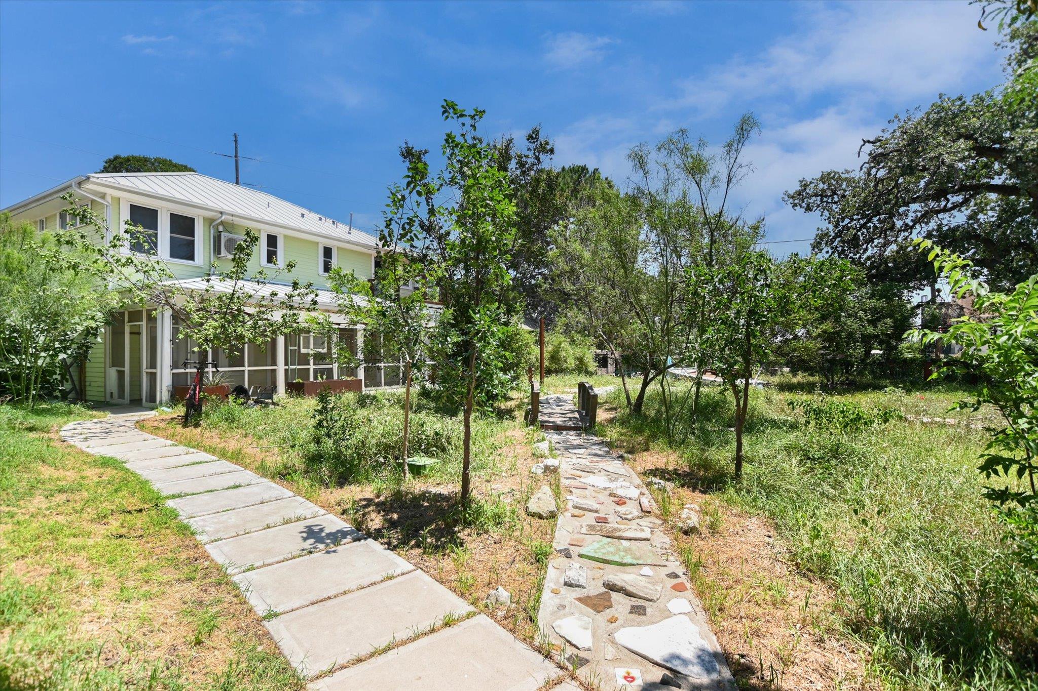 1150 San Bernard ST # 1