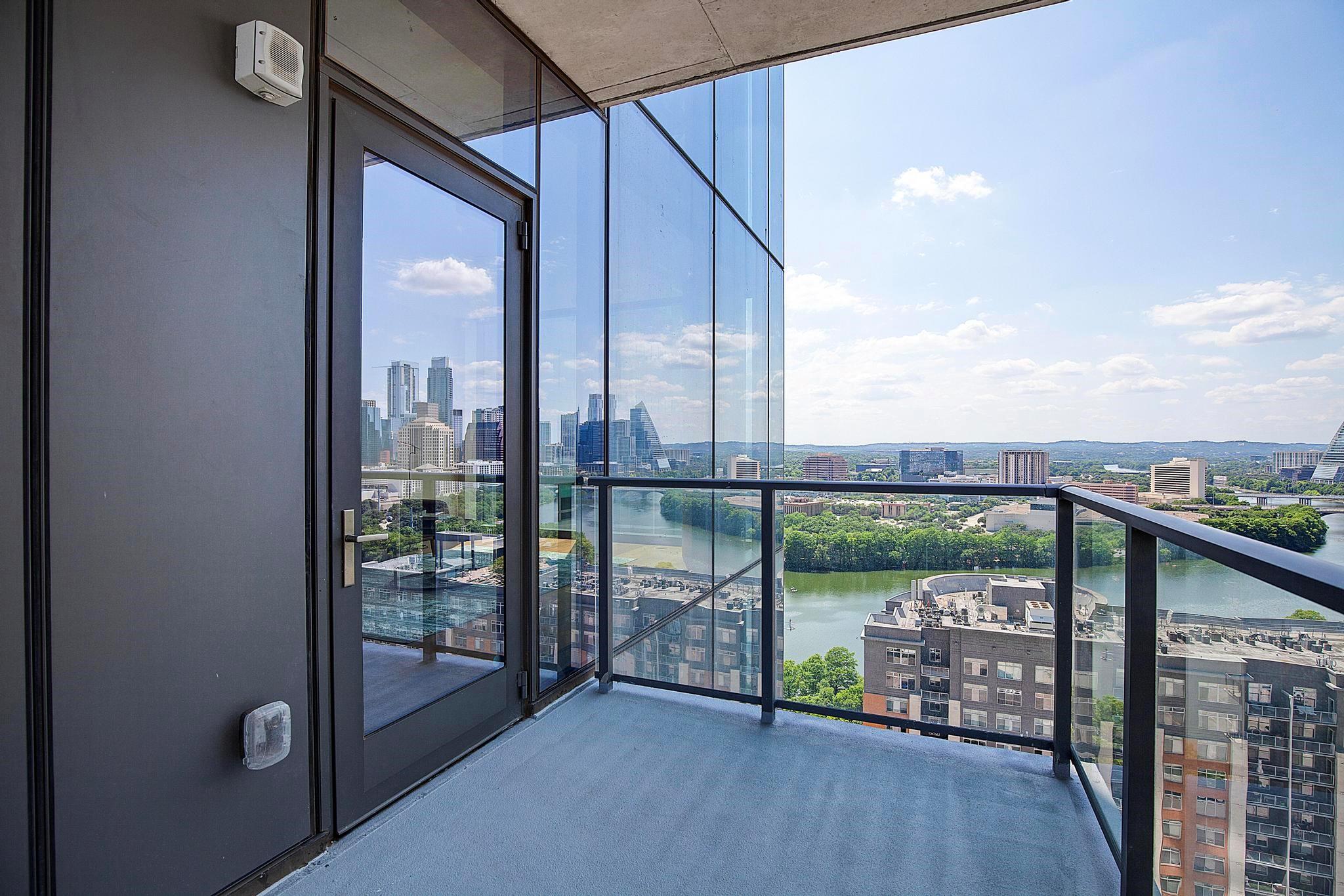 44 East Ave # 1805