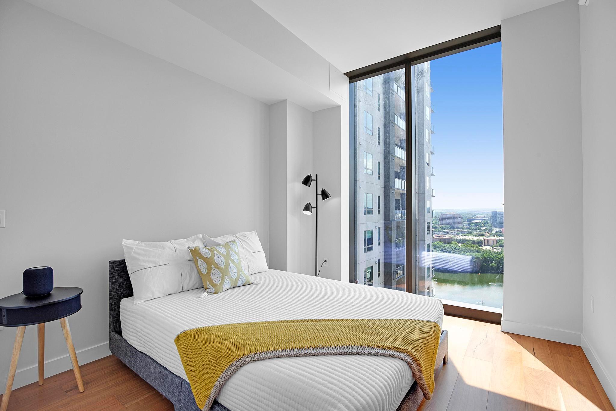 44 East Ave # 1805
