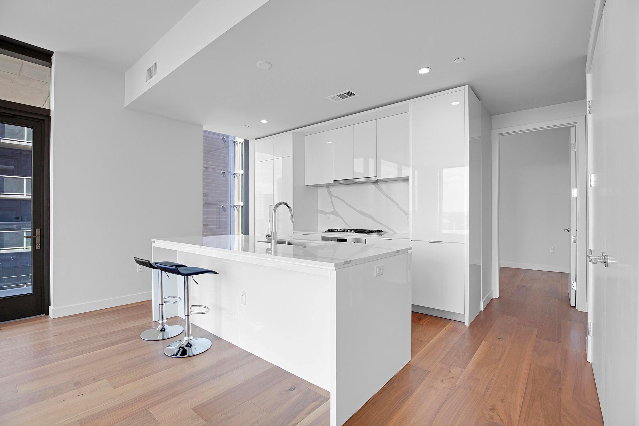 44 East Ave # 1805