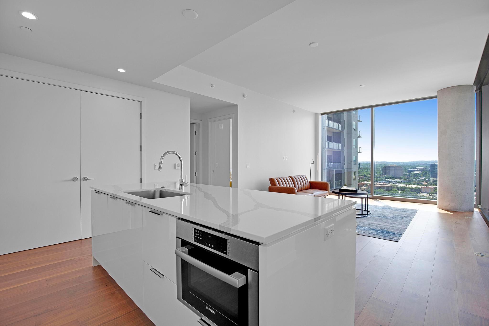 44 East Ave # 1805