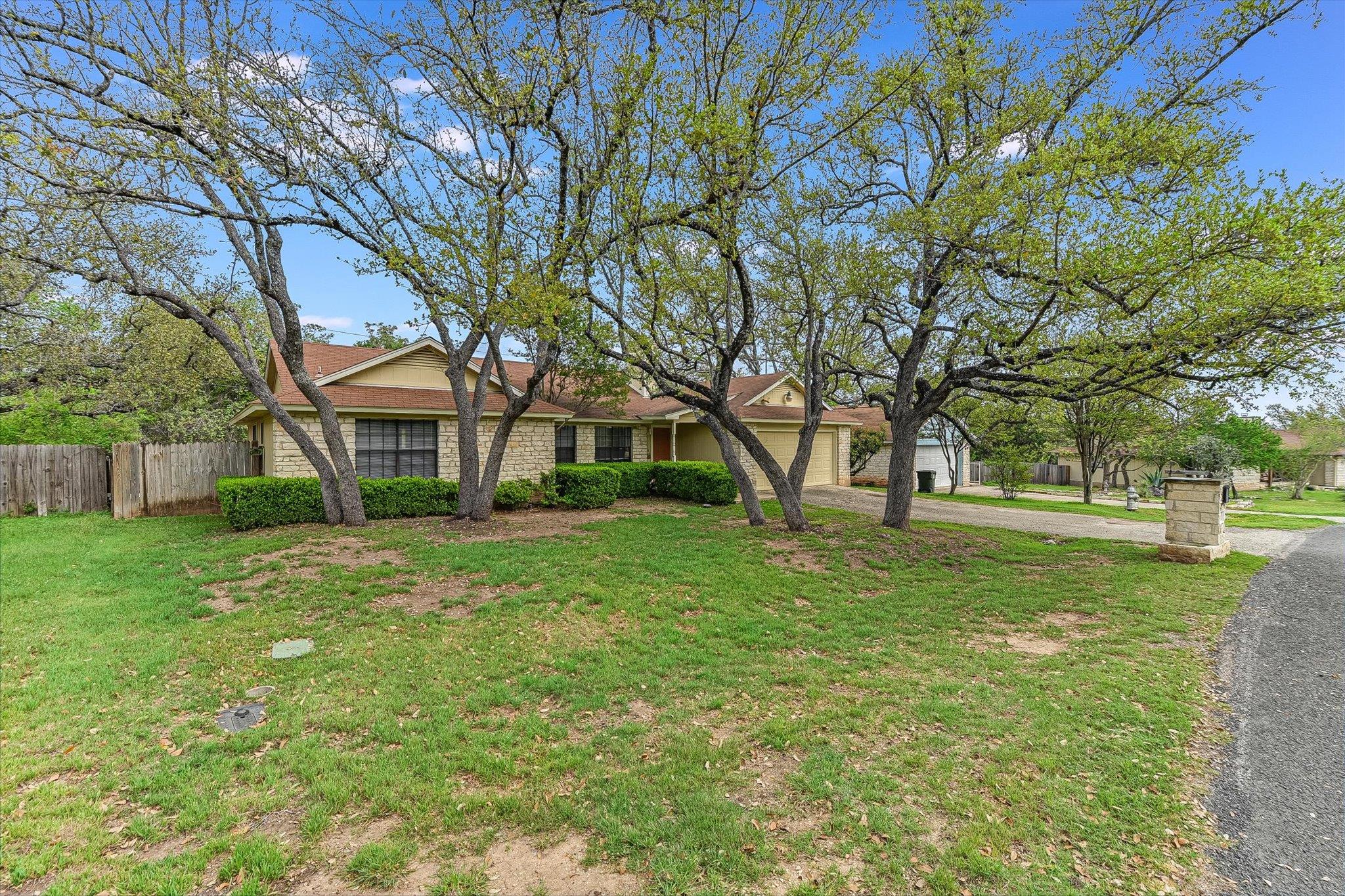1306 Daytona DR