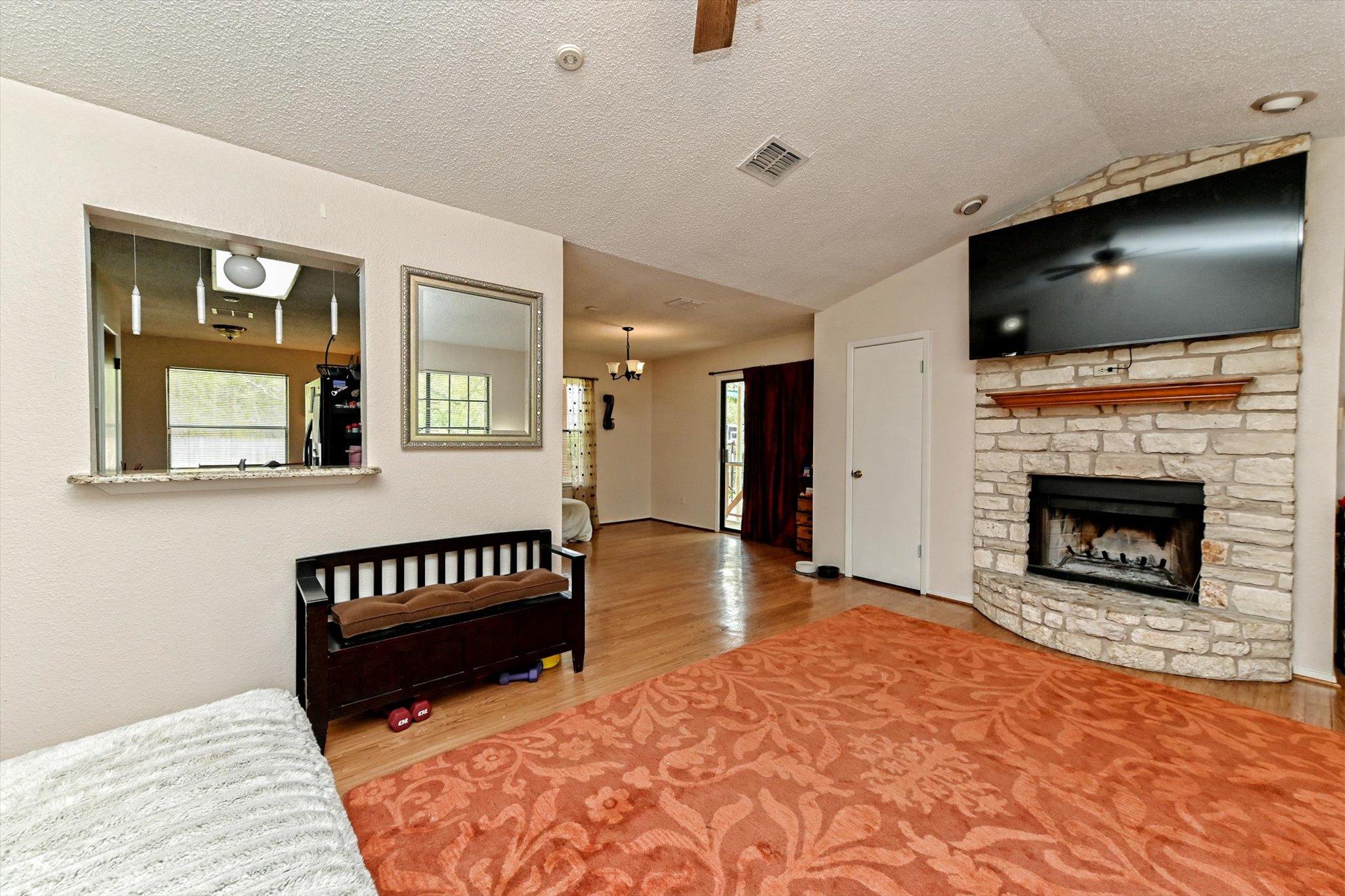 1306 Daytona DR