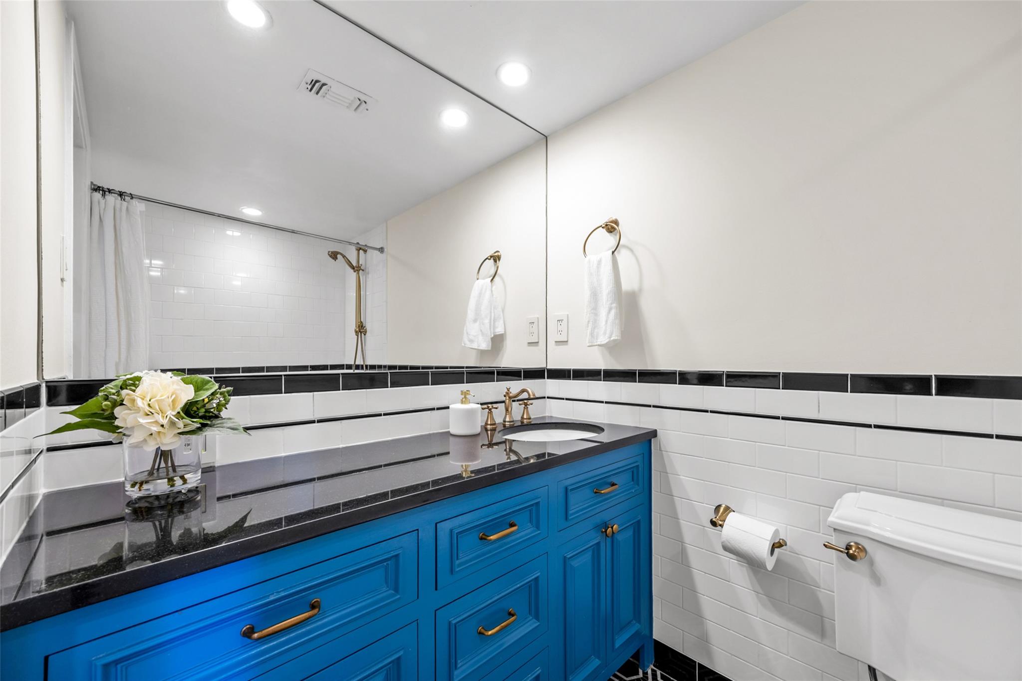 1304 Mariposa DR # 132