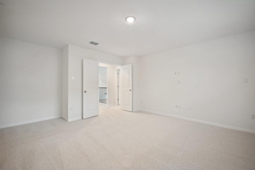 13012 Ditka DR