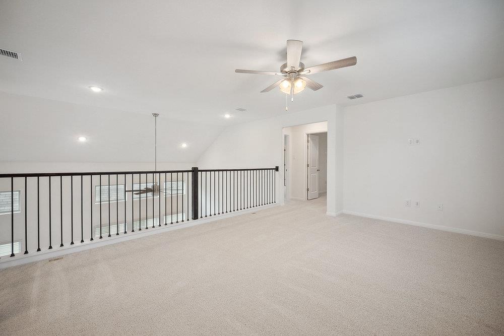 13012 Ditka DR