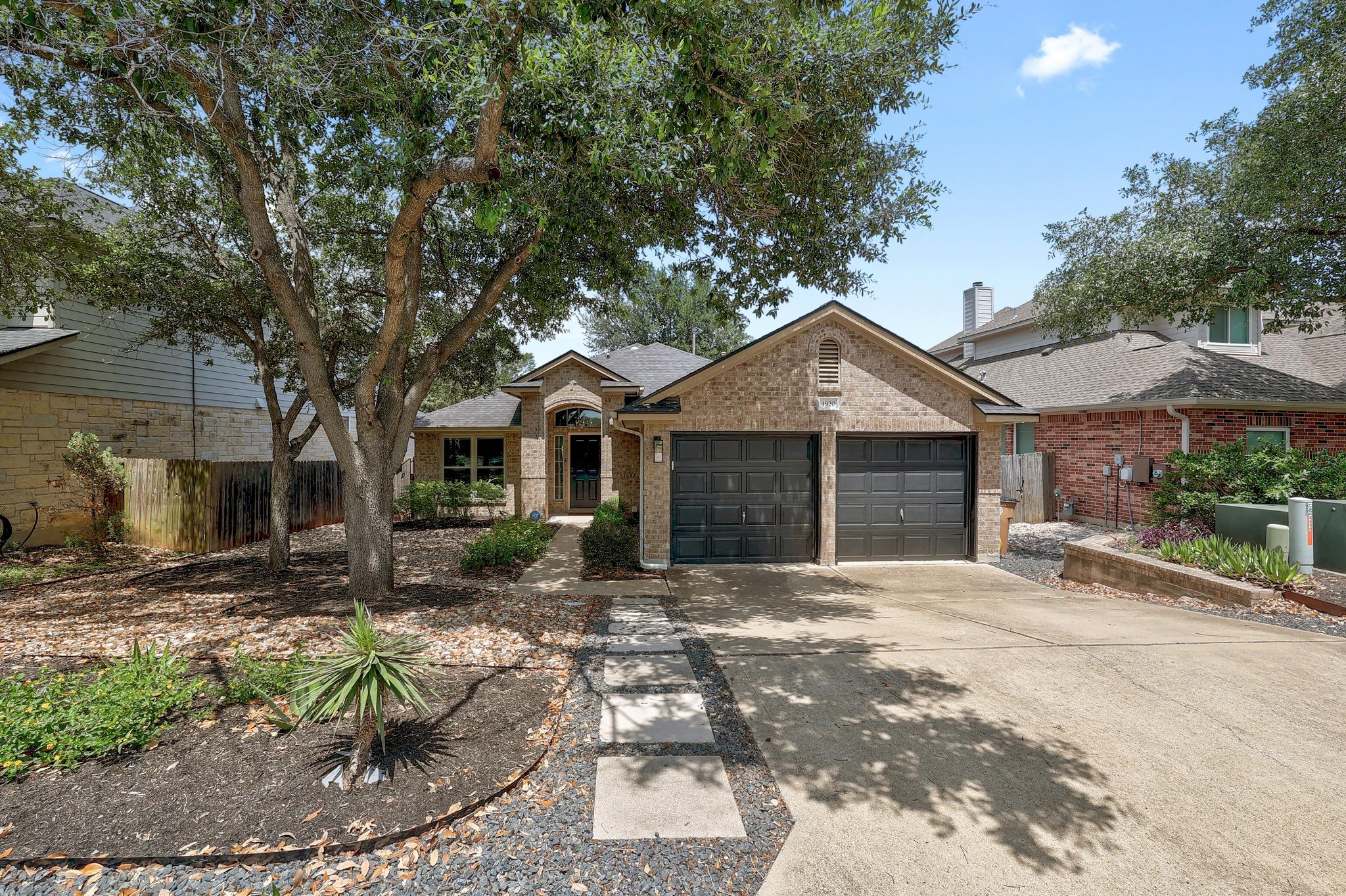 4920 Hibiscus Valley DR