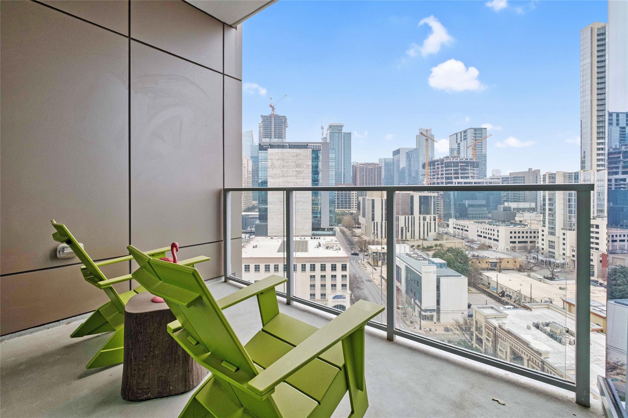 501 West Ave # 1403