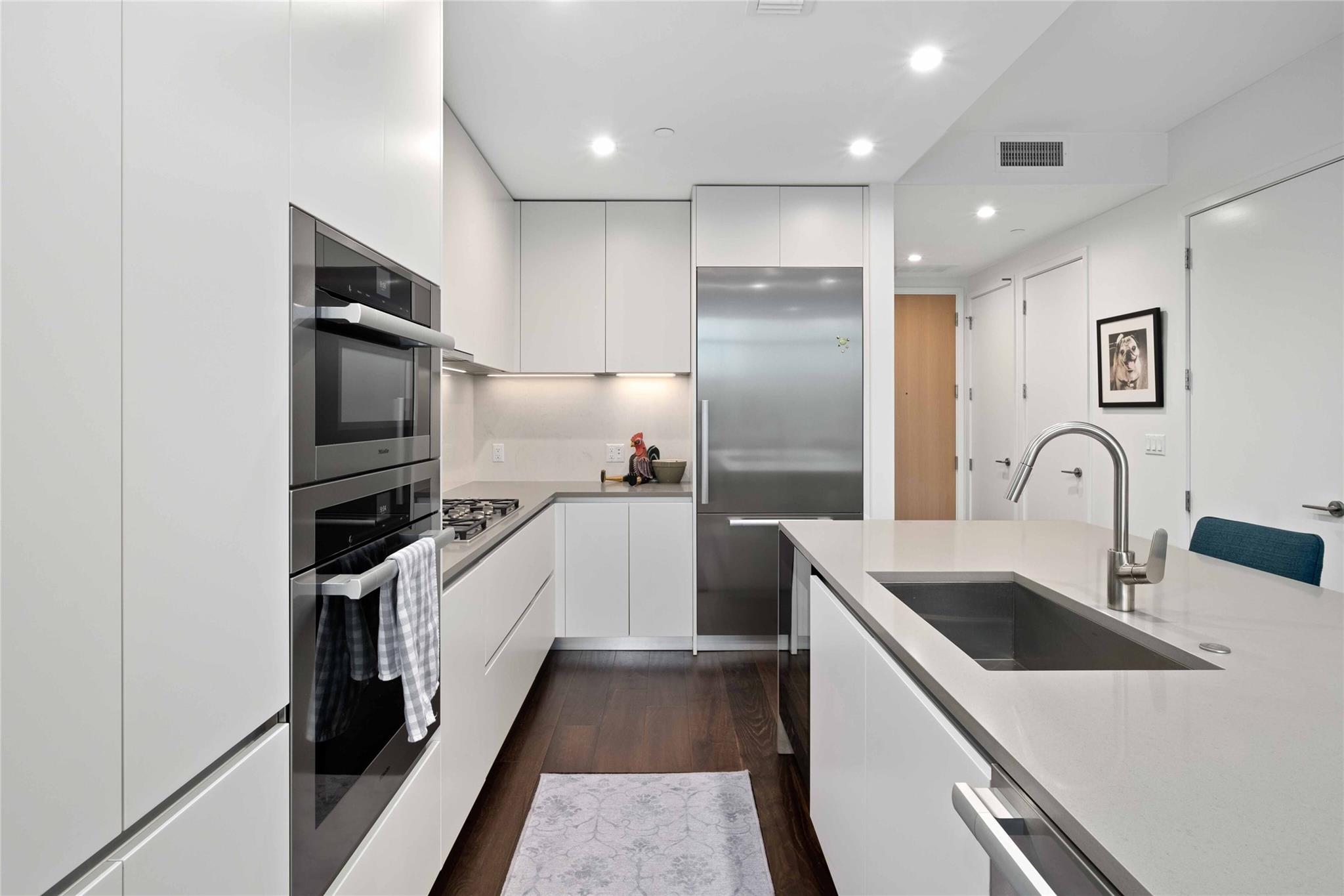 501 West Ave # 1403