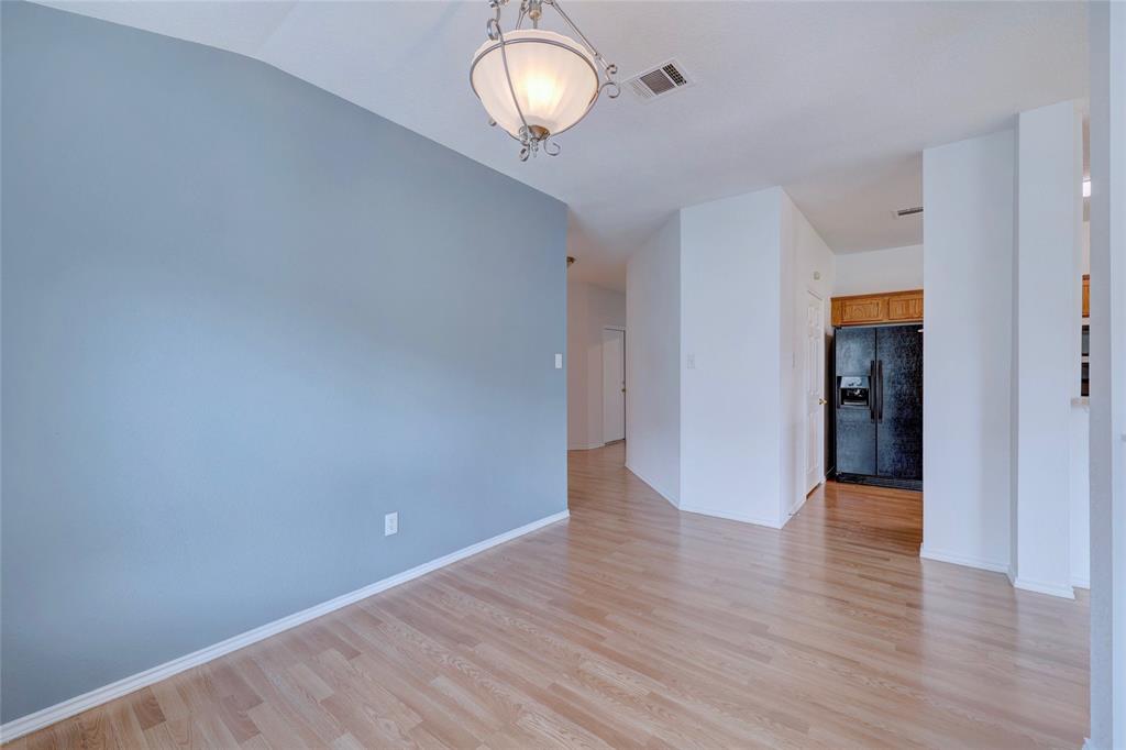 1014 Whitley DR