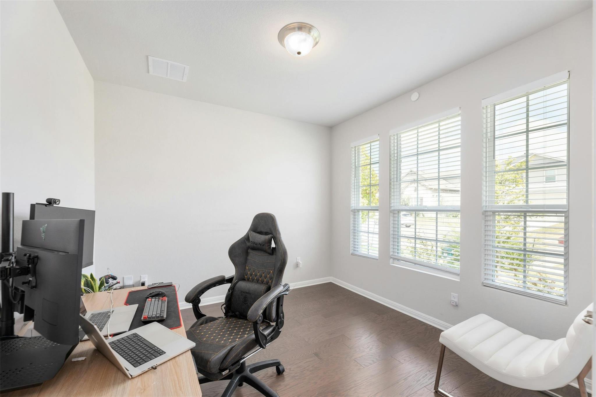 6805 Covina LN