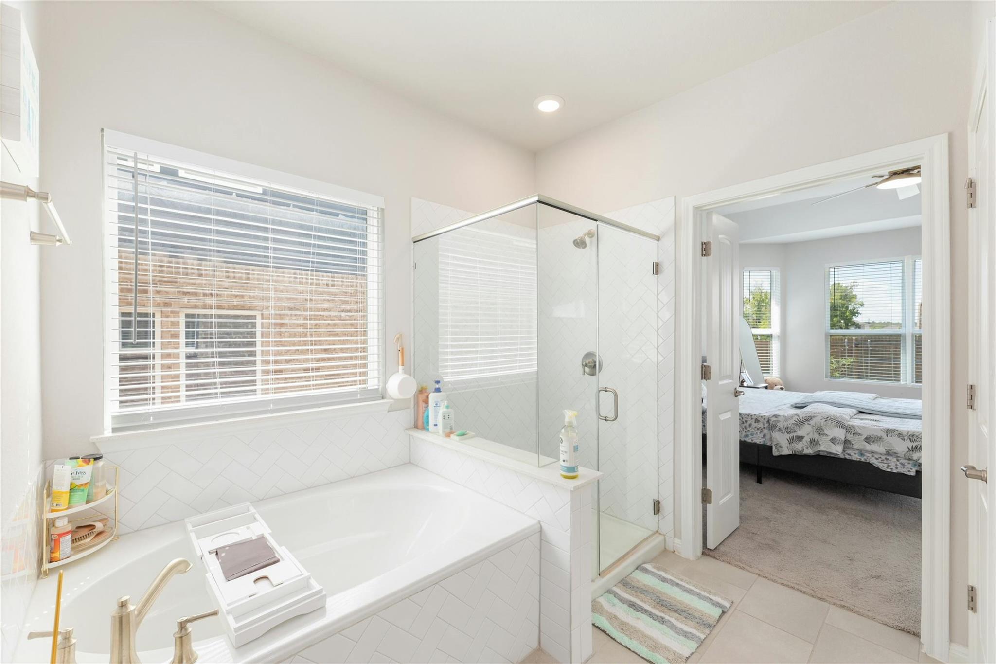 6805 Covina LN