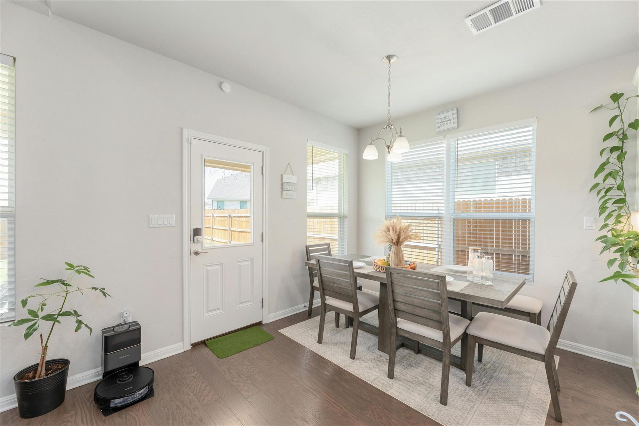6805 Covina LN