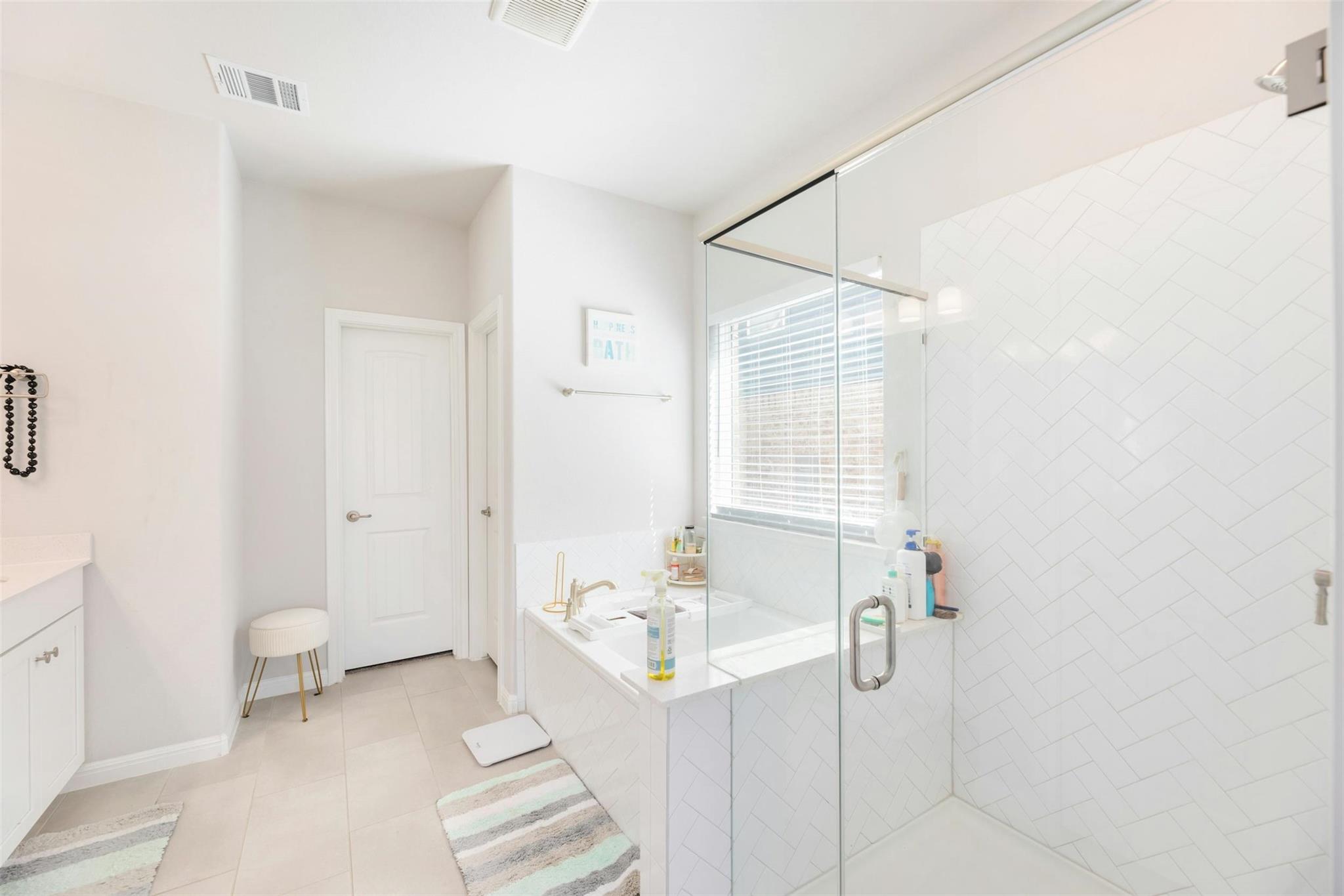 6805 Covina LN
