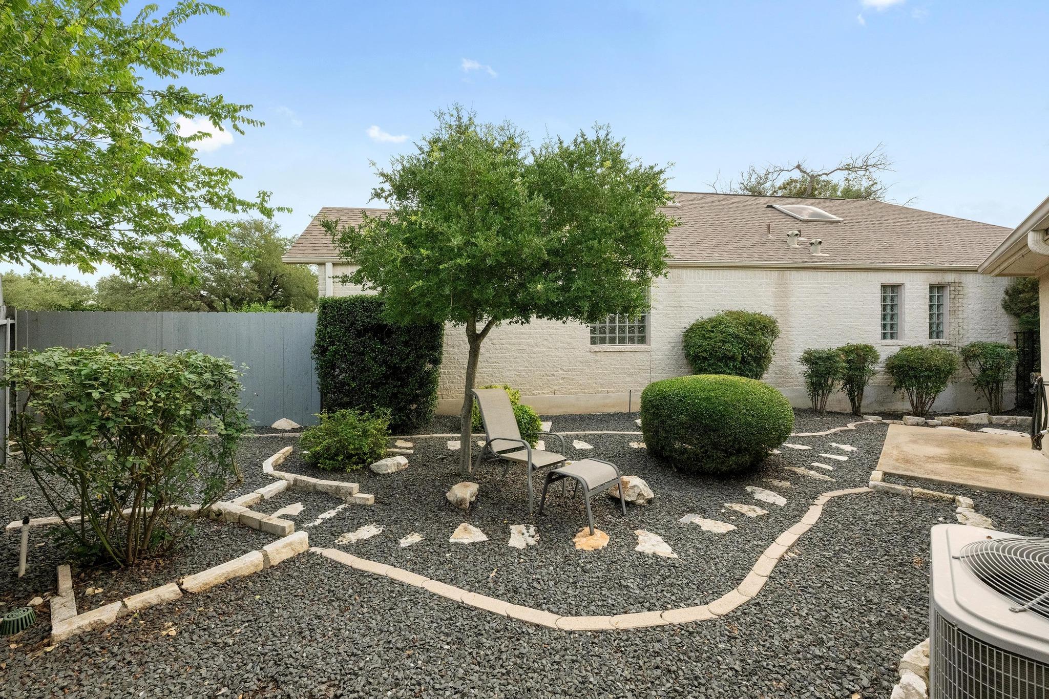 30 Muirfield Greens LN