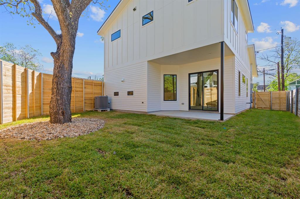 1101 1/2 Linden ST # 1