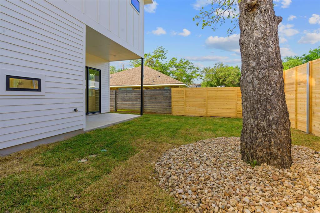 1101 1/2 Linden ST # 1