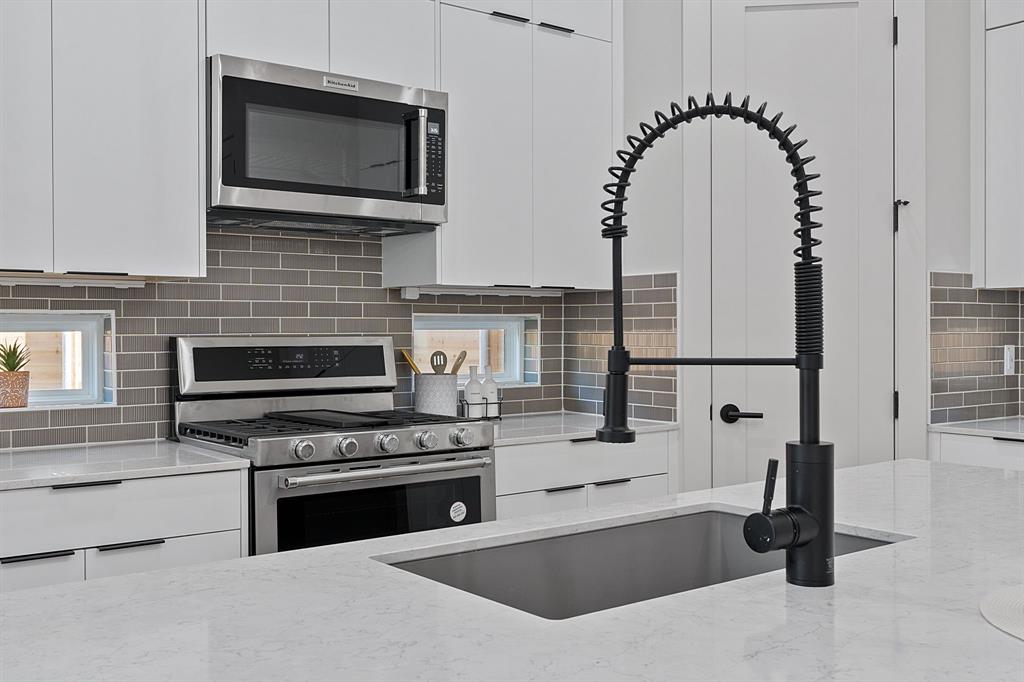 1101 1/2 Linden ST # 1