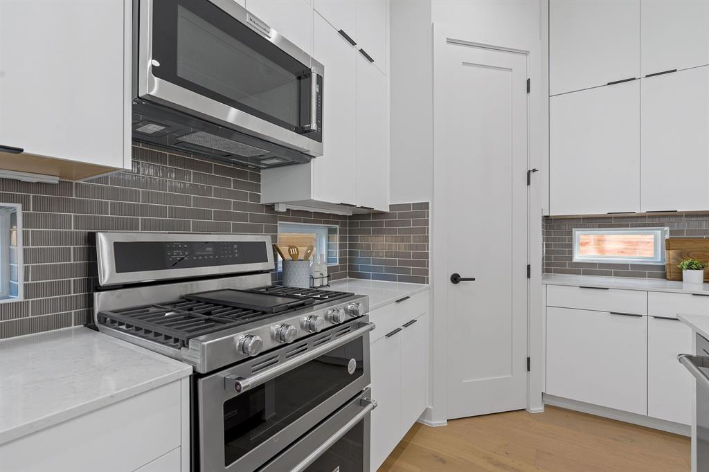 1101 1/2 Linden ST # 1