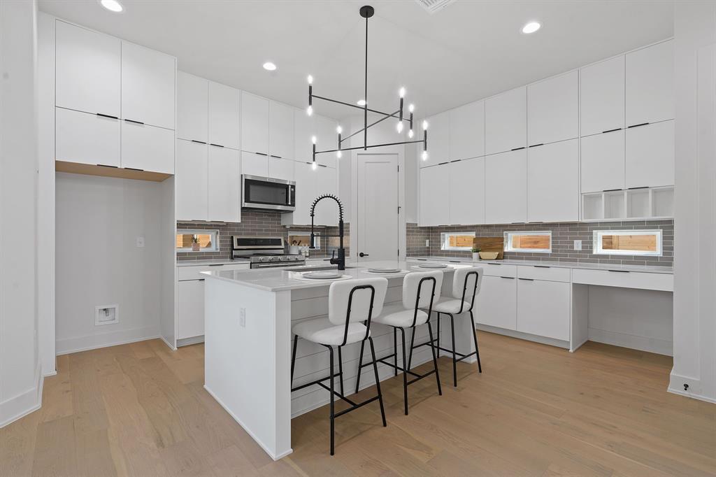 1101 1/2 Linden ST # 1