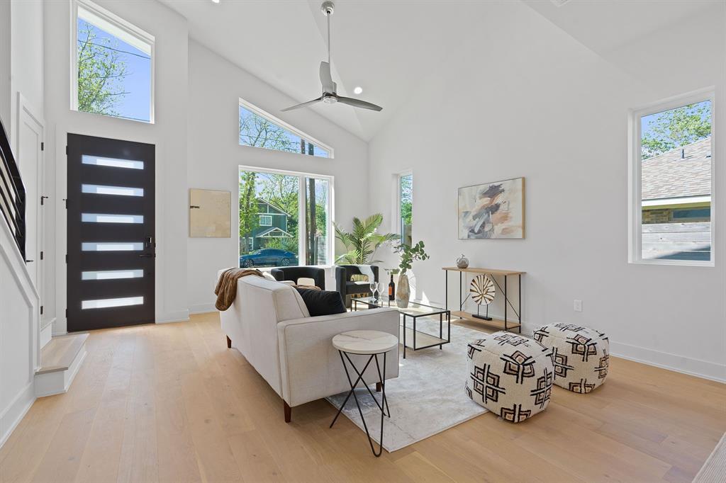 1101 1/2 Linden ST # 1