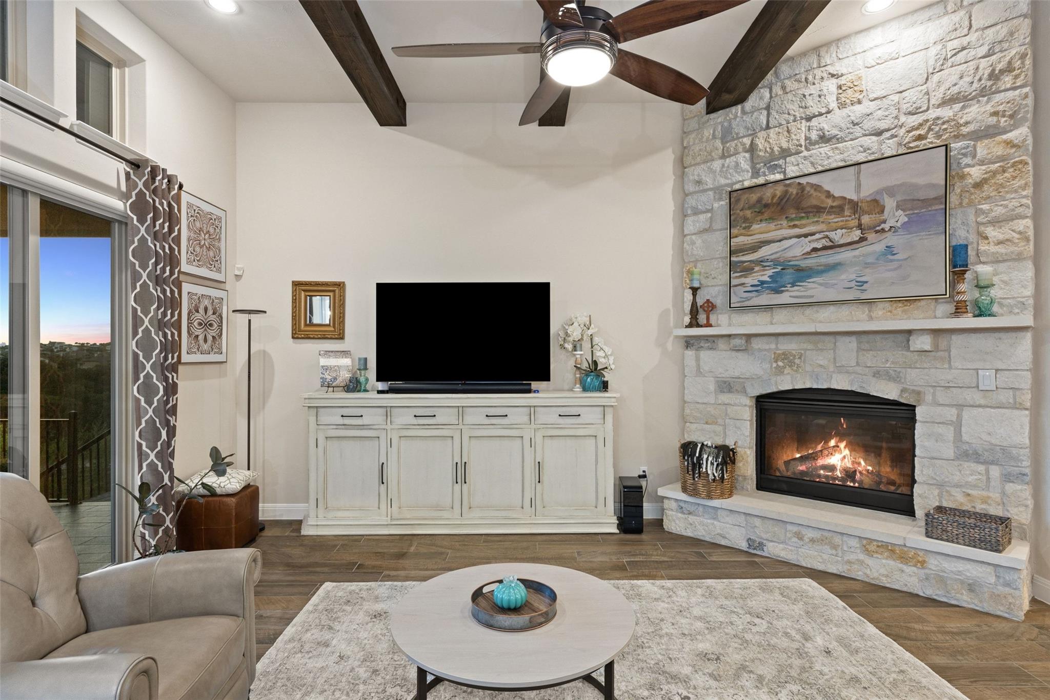 321 Bisset CT