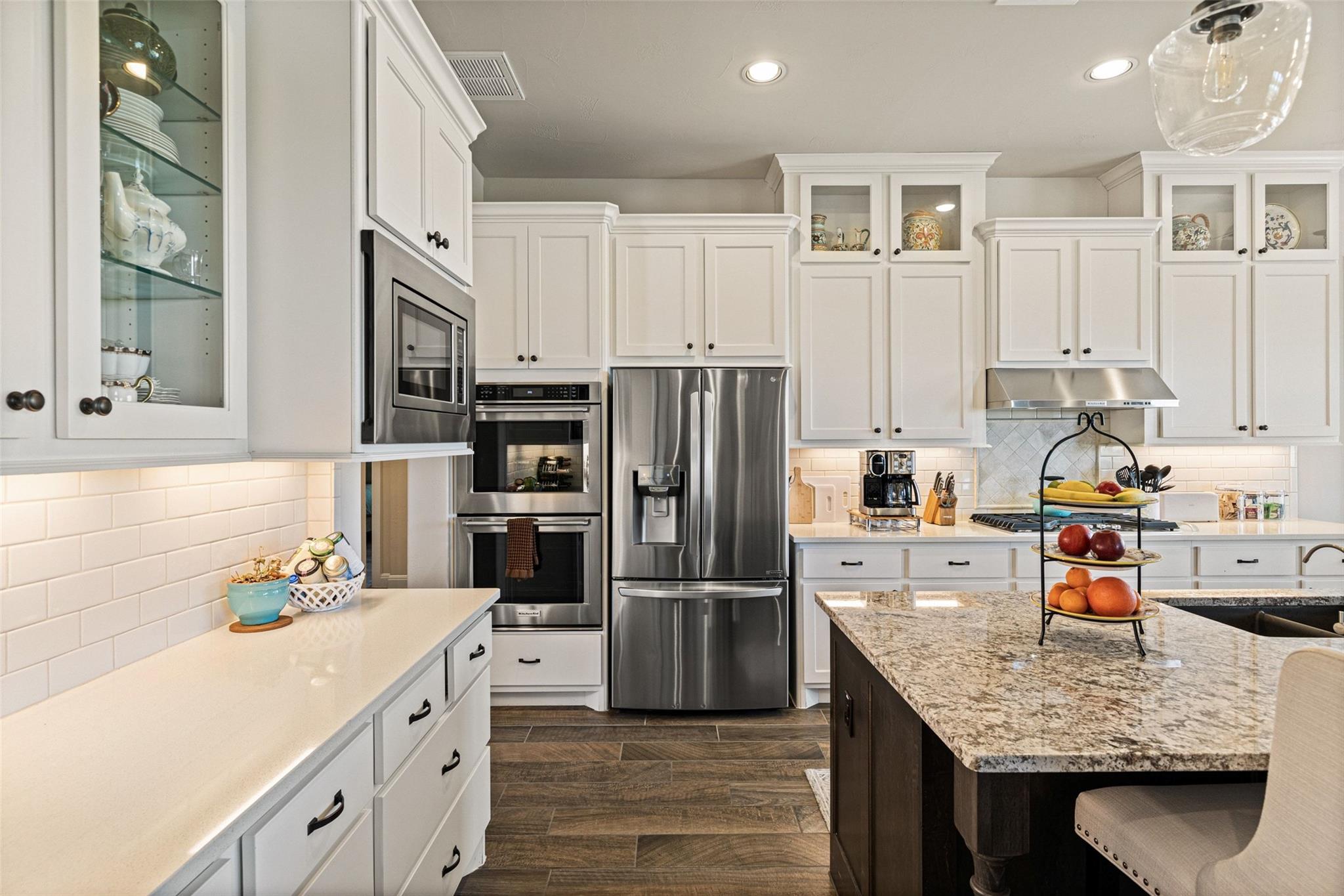 321 Bisset CT