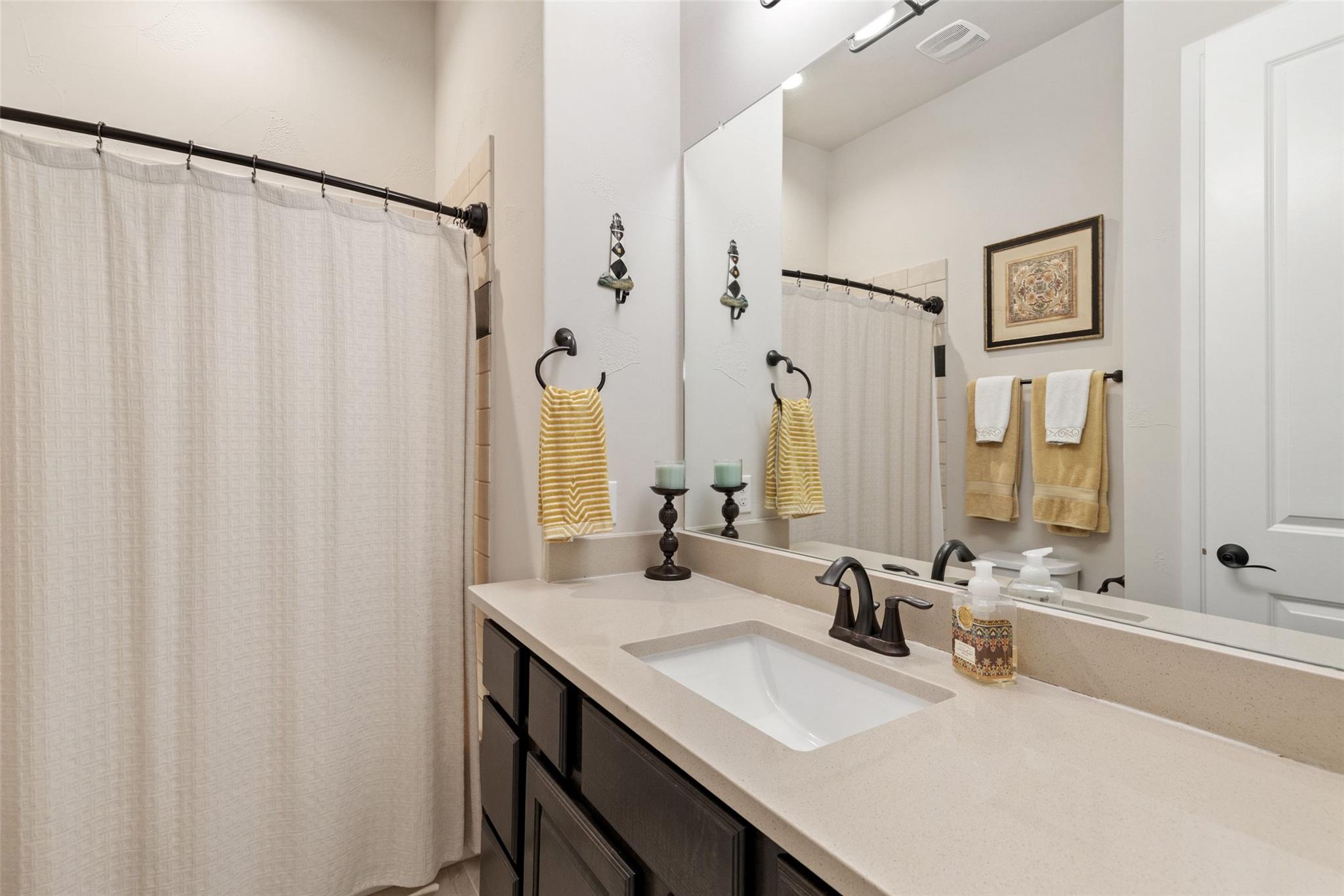 321 Bisset CT