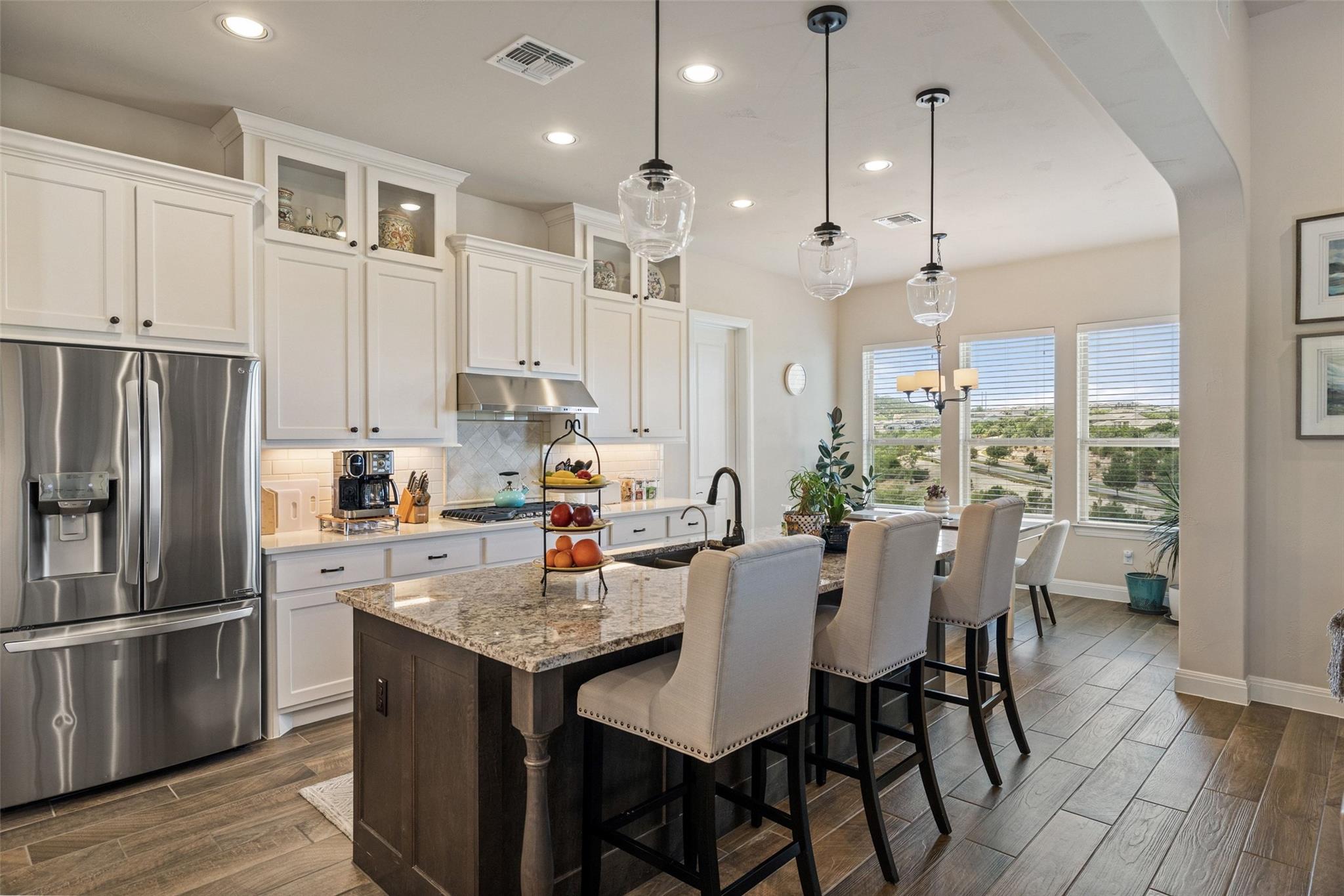 321 Bisset CT