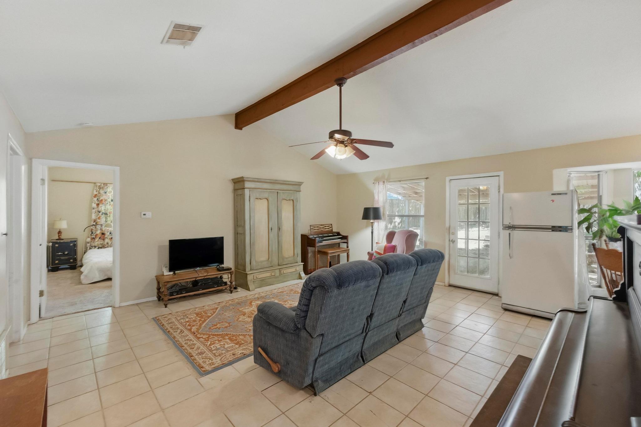 4802 Peach Grove CT