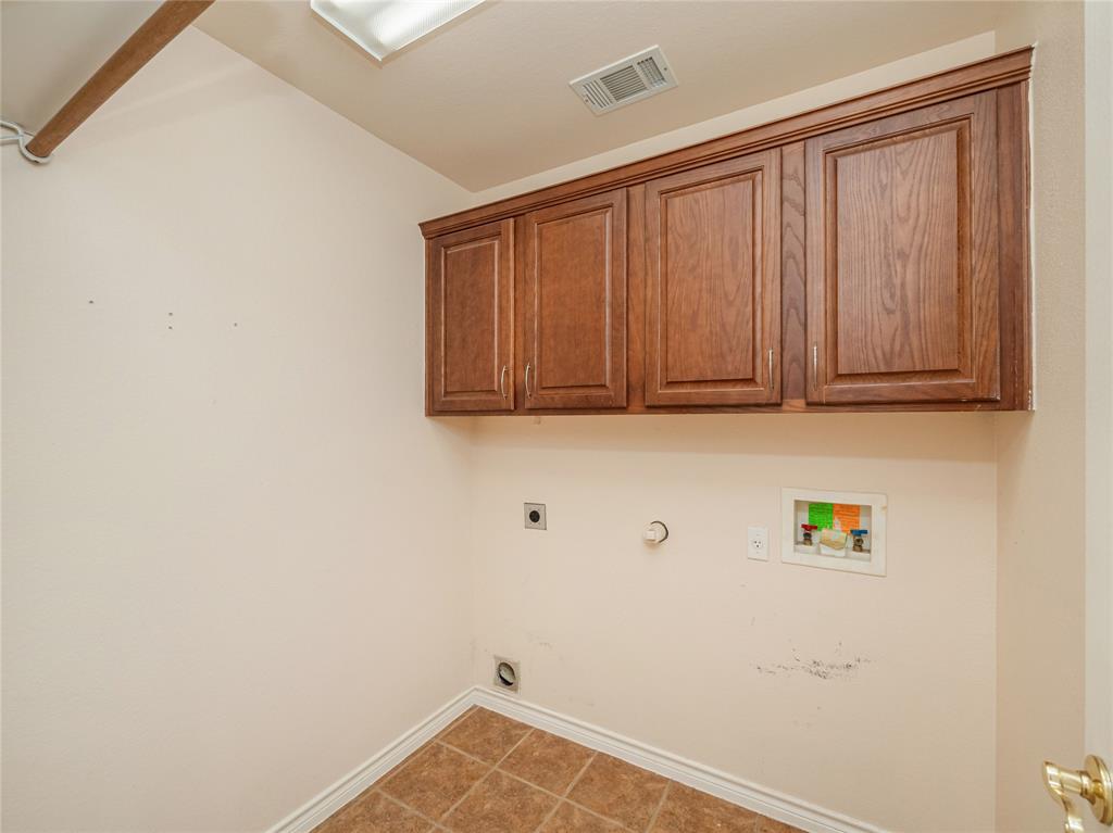 15209 Falcon DR