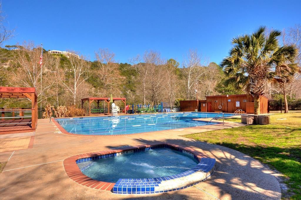 2505 Yosemite DR