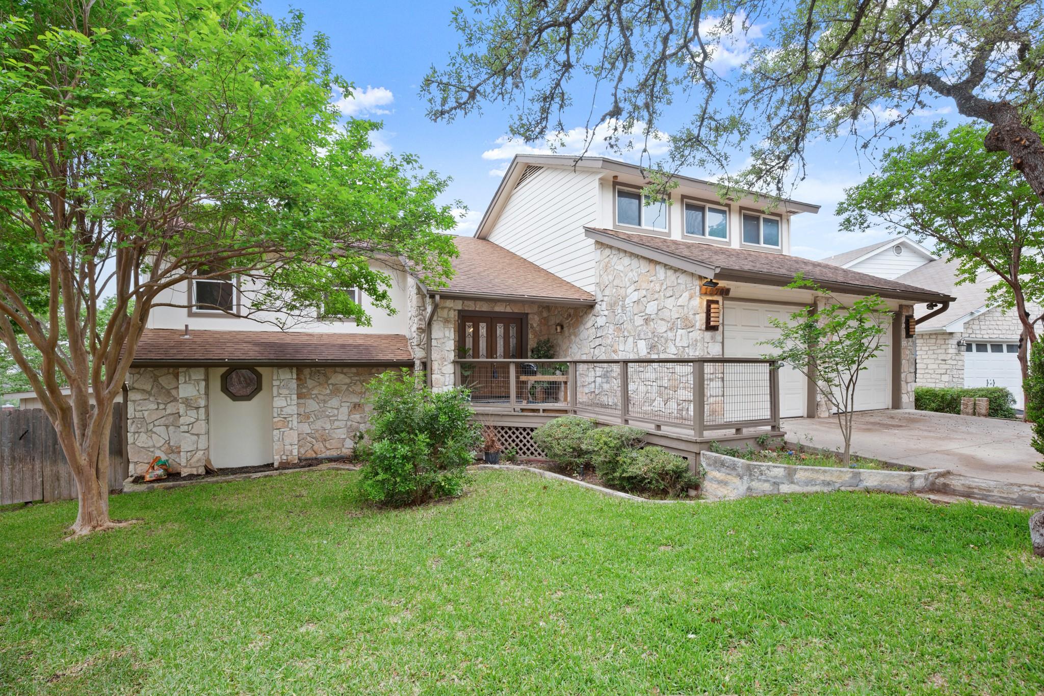 10700 Windridge DR
