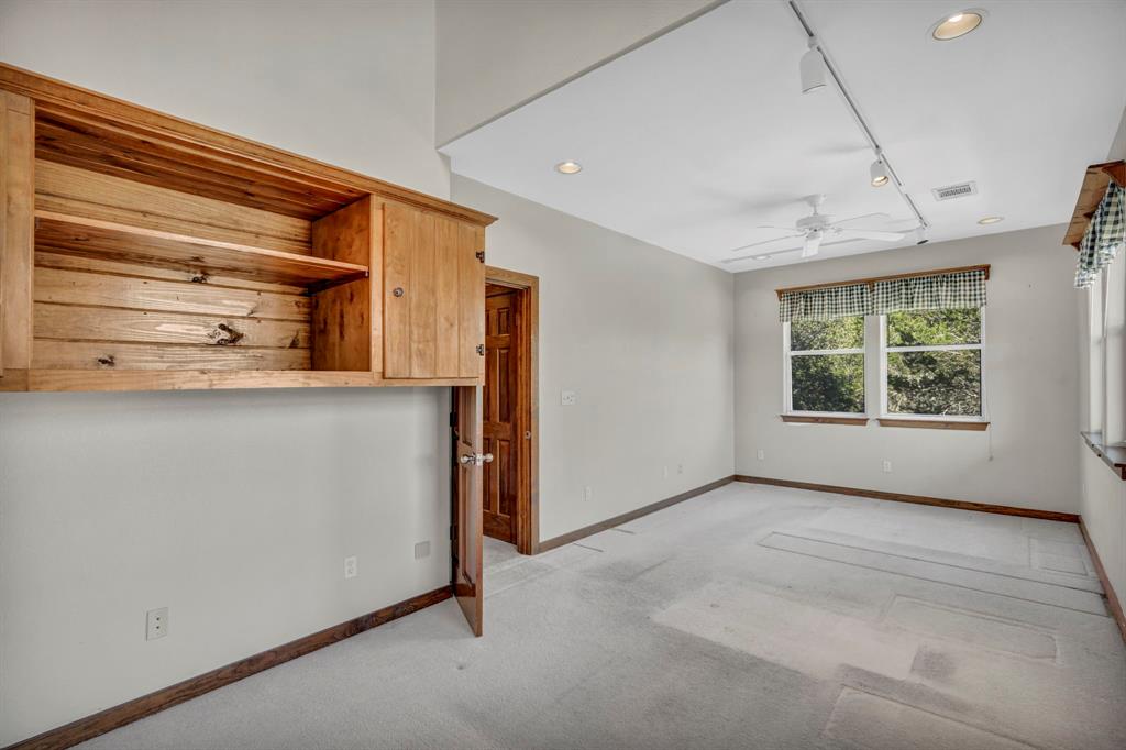 835 Los Escondidos ST