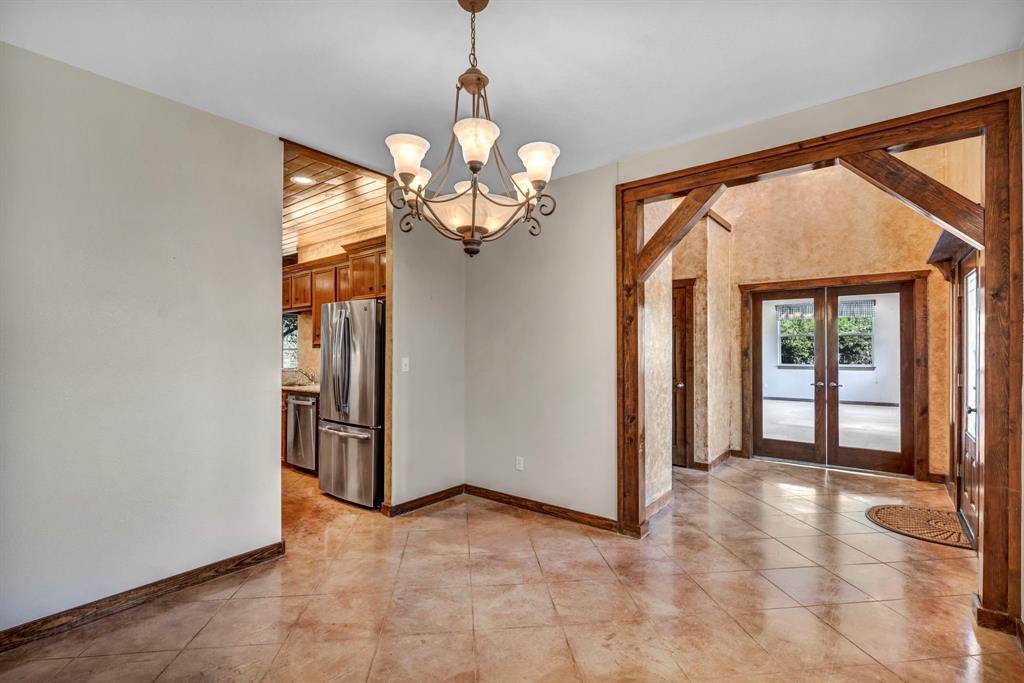 835 Los Escondidos ST