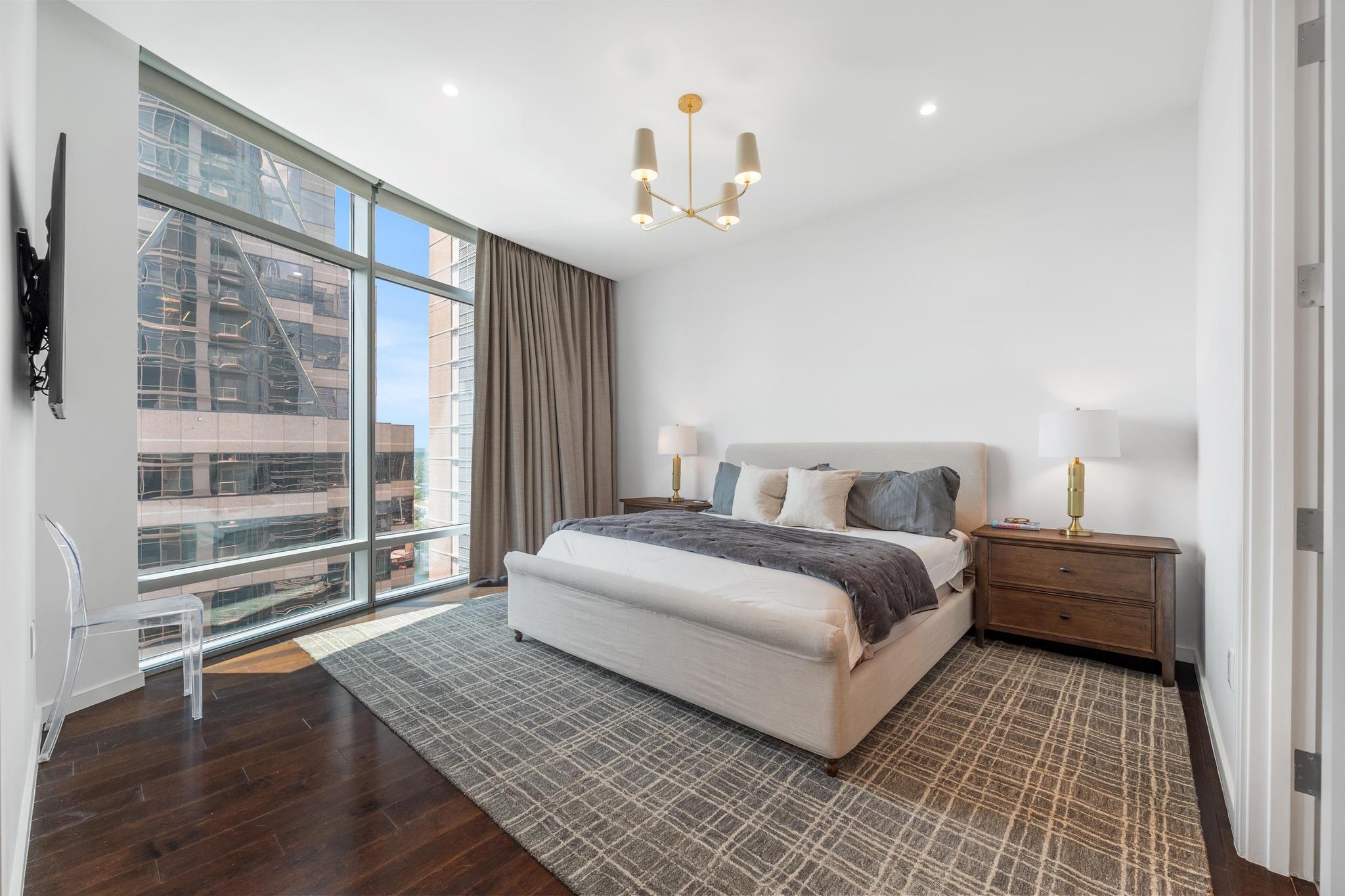 200 Congress Ave # 19F